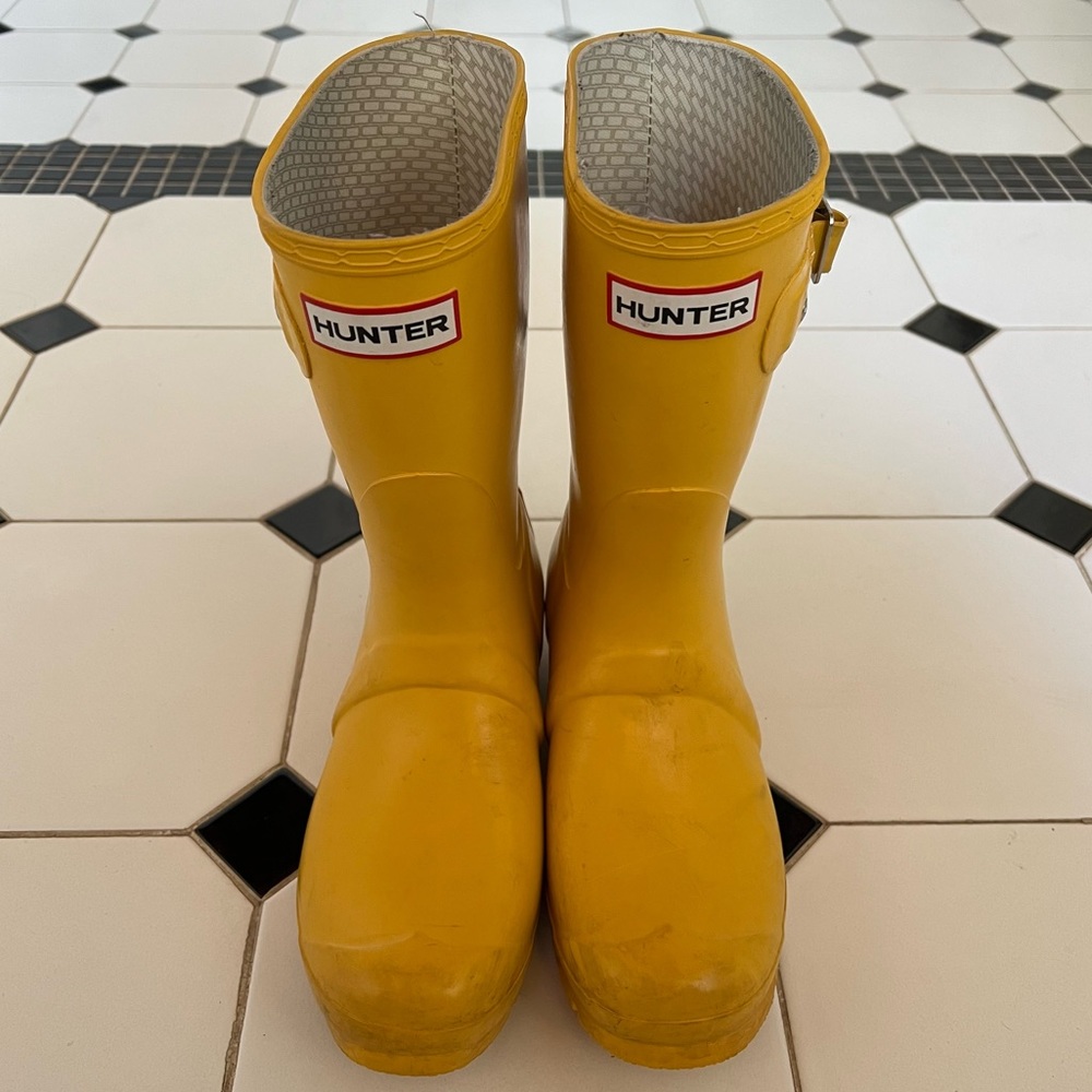 Yellow Hunter Short Rain Boots
